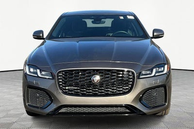 2022 Jaguar XF R-Dynamic SE