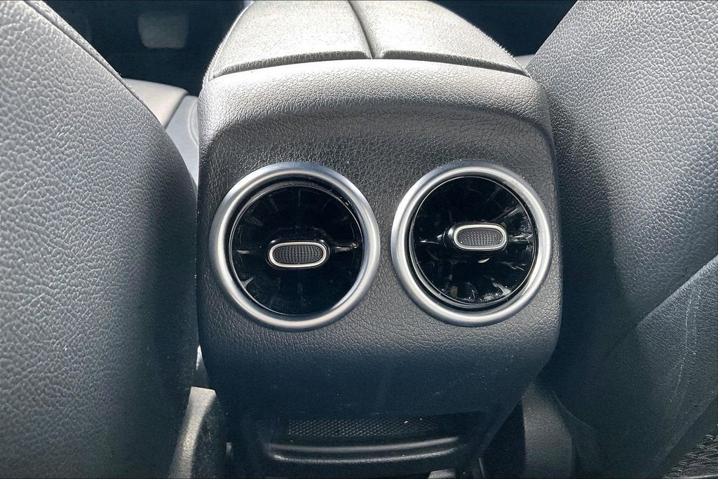 2020 Mercedes-Benz GLB GLB 250