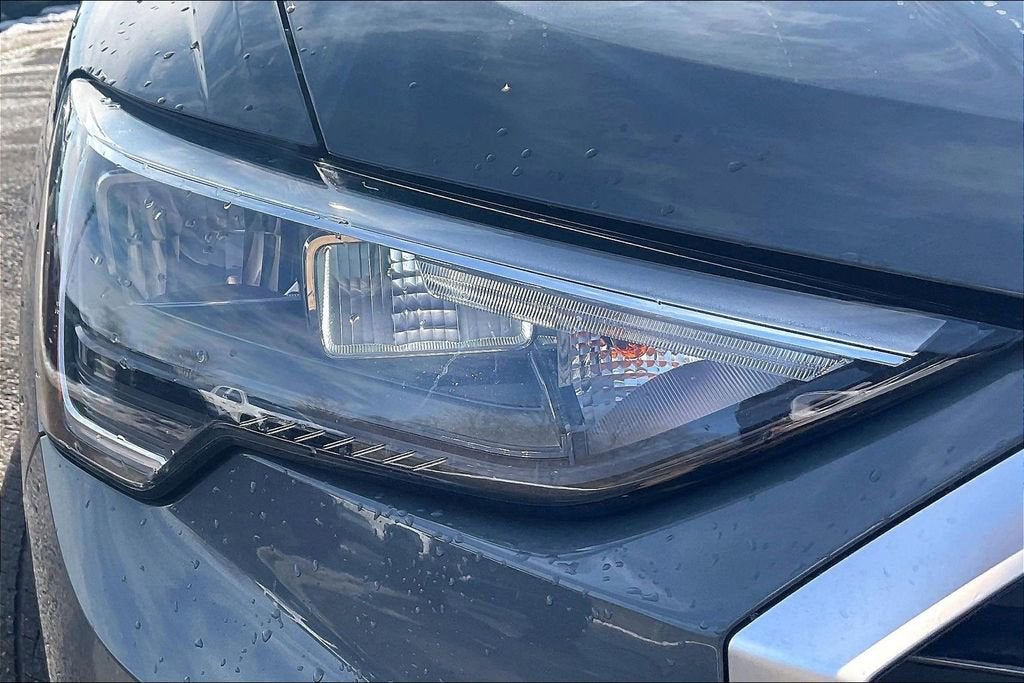 2020 Audi Q3 Premium