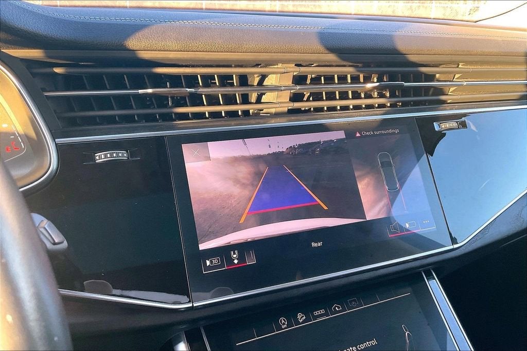 2023 Audi Q7 Premium