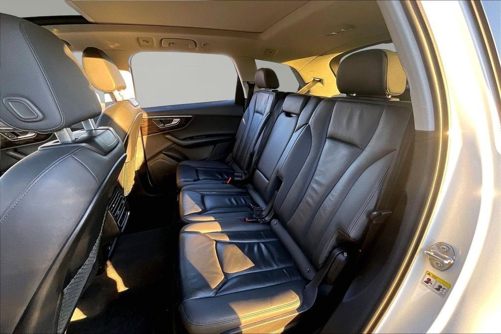 2023 Audi Q7 Premium