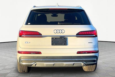 2023 Audi Q7 Premium