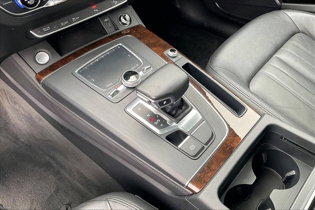 2020 Audi Q5 Premium Plus