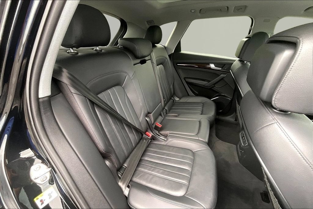 2020 Audi Q5 Premium Plus