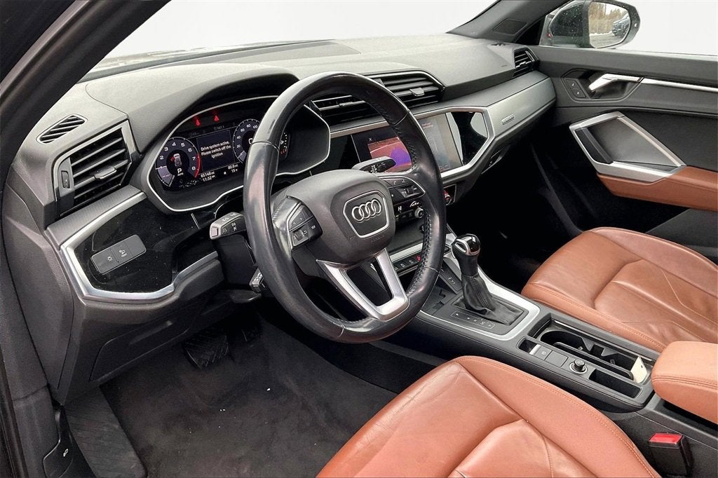 2020 Audi Q3 S line Premium Plus