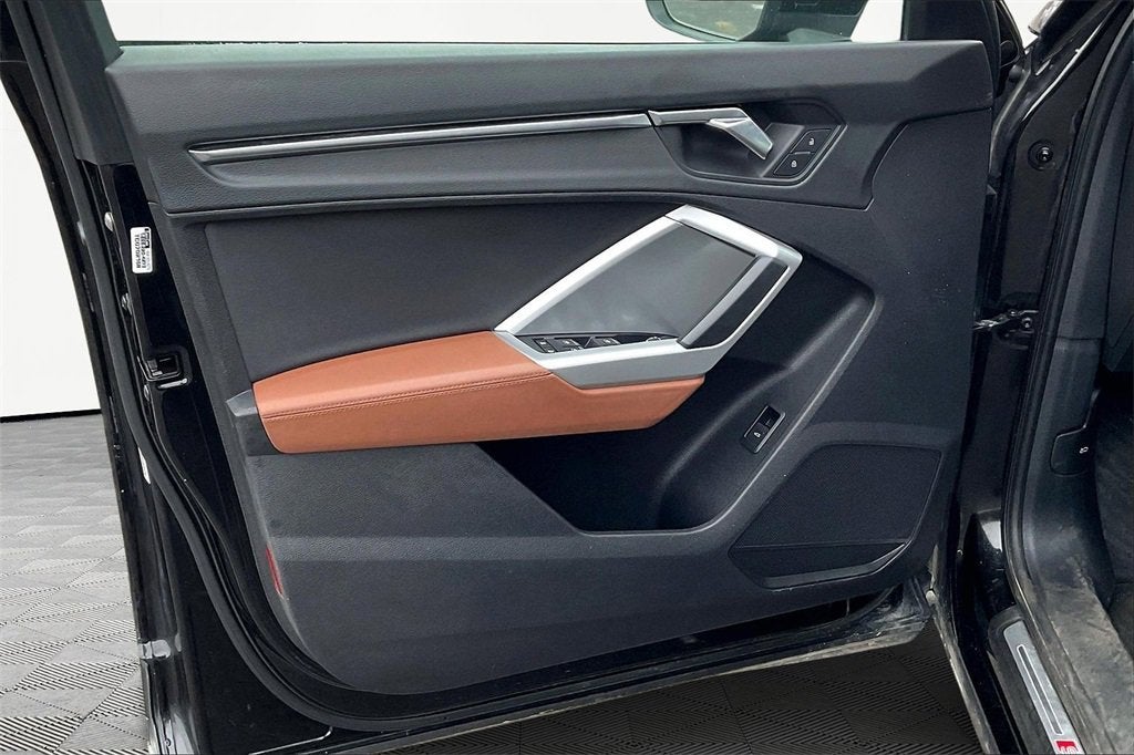 2020 Audi Q3 S line Premium Plus