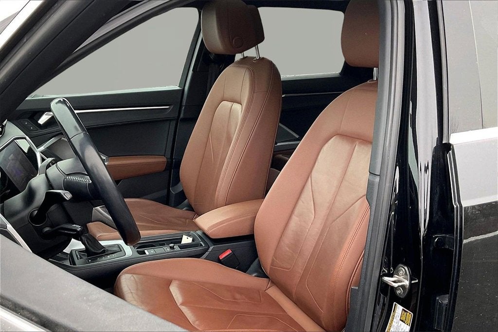 2020 Audi Q3 S line Premium Plus