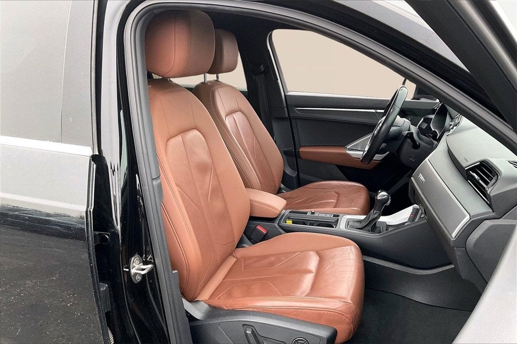 2020 Audi Q3 S line Premium Plus