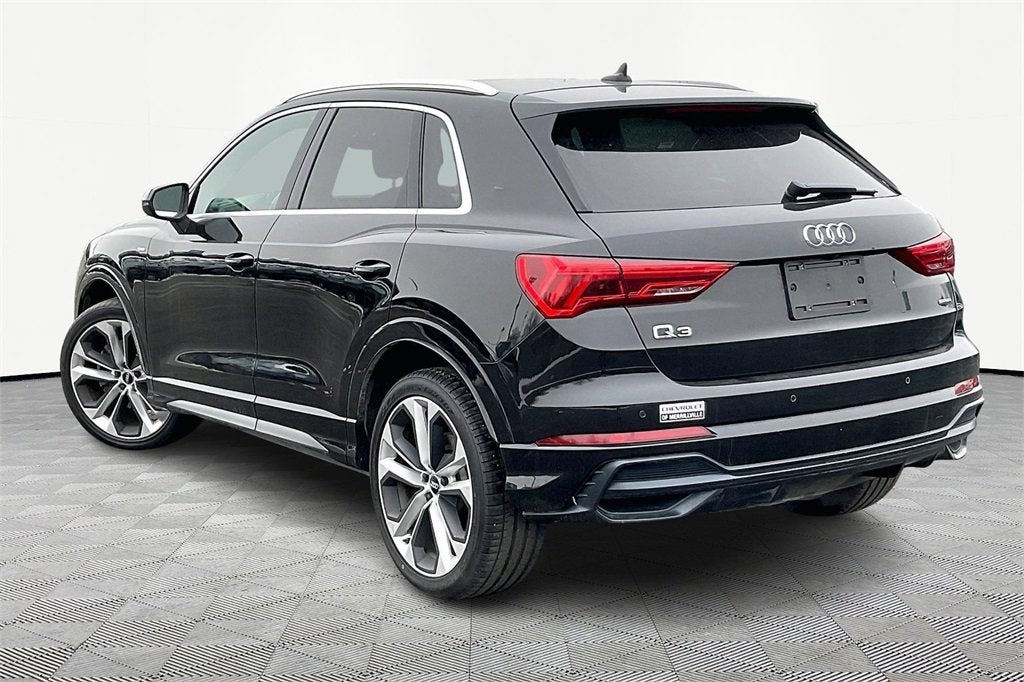 2020 Audi Q3 S line Premium Plus