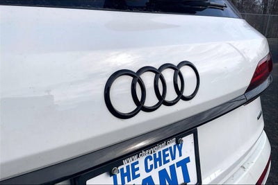 2022 Audi Q7 Premium Plus