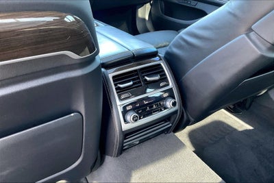 2022 BMW 7 Series 740i xDrive