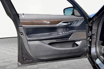 2022 BMW 7 Series 740i xDrive