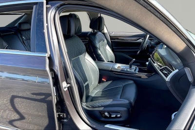 2022 BMW 7 Series 740i xDrive