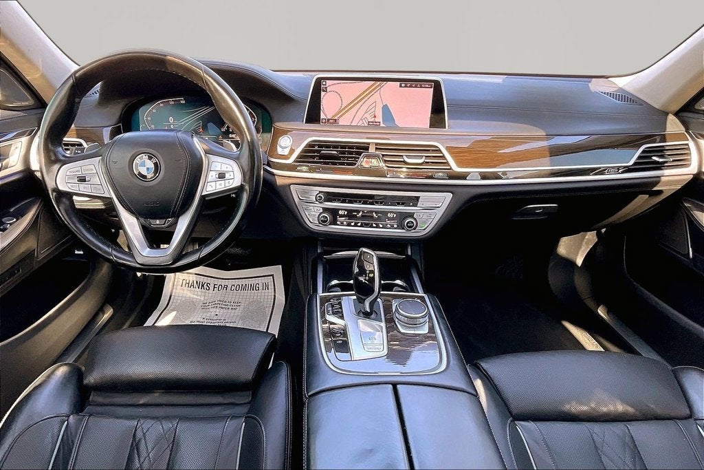 2022 BMW 7 Series 740i xDrive