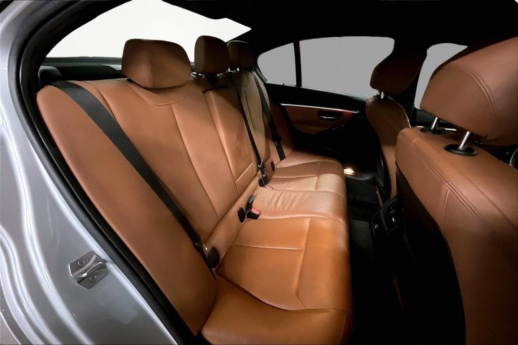 2017 BMW 3 Series 330i