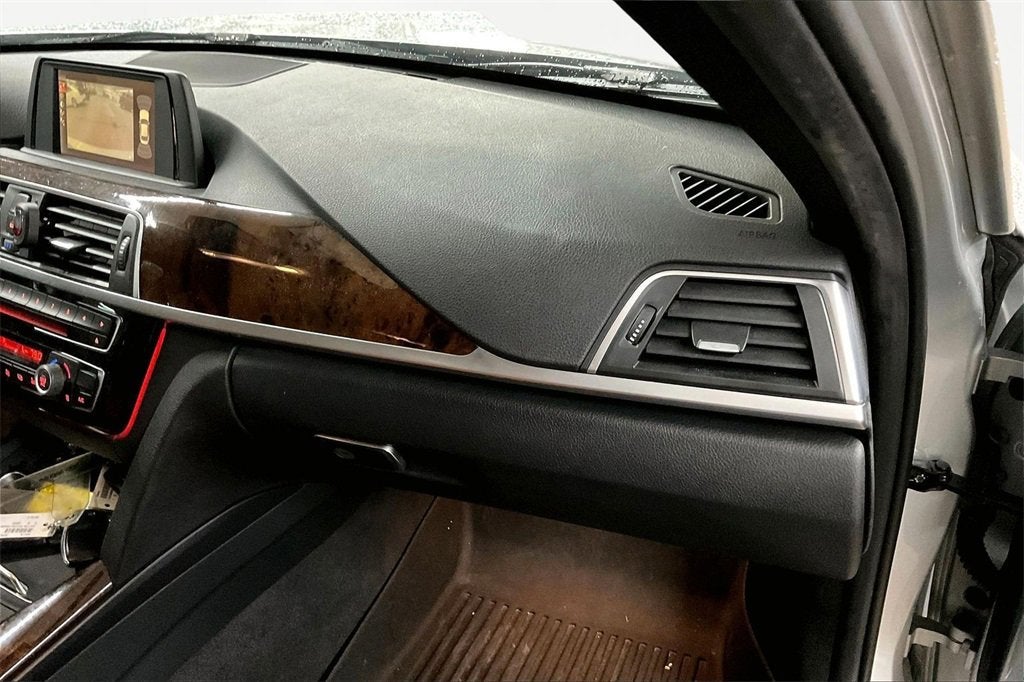 2017 BMW 3 Series 330i