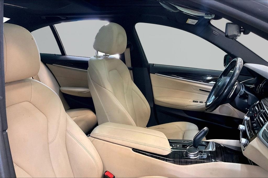 2017 BMW 5 Series 530i xDrive