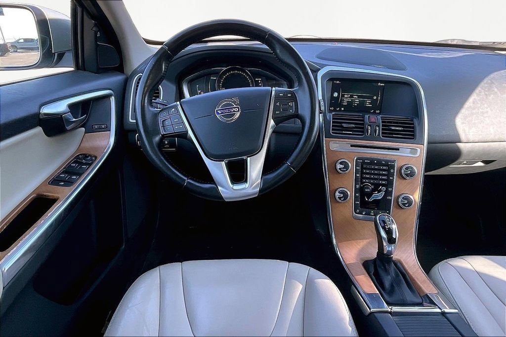 2017 Volvo XC60 Inscription